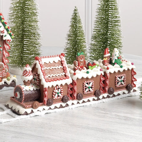 LIGHTED GINGERBREAD TRAIN
